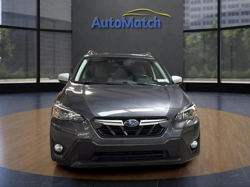 Used 2023 Subaru Crosstrek 2.0i Premium image 2