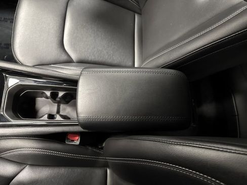 Certified 2025 Jeep Compass Limited image 18