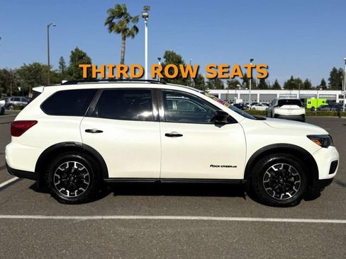 Used 2019 Nissan Pathfinder SL w/ Rock Creek Edition AWD/4WD image 4
