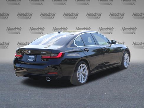 Certified 2025 BMW 330i Sedan w/ Premium Package image 10