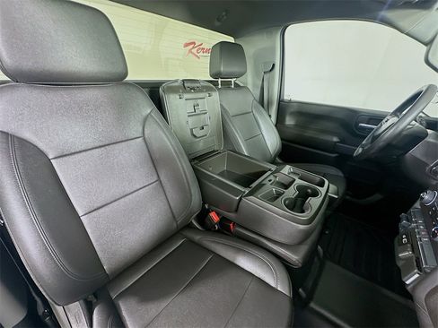Used 2025 Chevrolet Silverado 2500 W/T w/ WT Convenience Package image 13