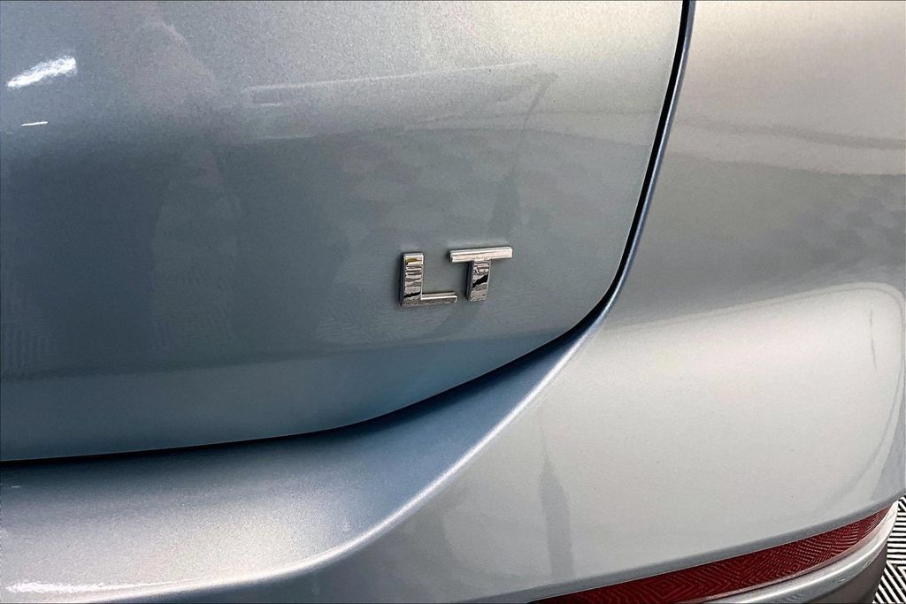 Used 2022 Chevrolet Equinox LT FWD image 7