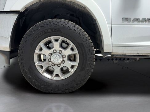 Used 2022 RAM 2500 Laramie AWD/4WD image 26