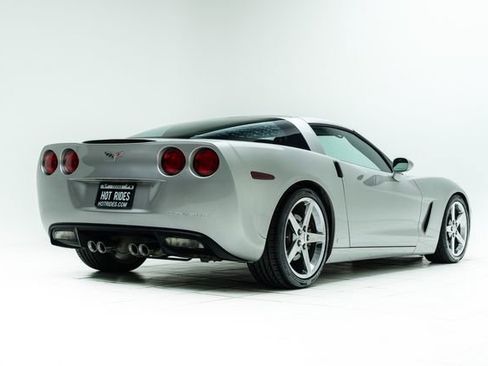 Used 2006 Chevrolet Corvette Coupe w/ Preferred Equipment Group image 12
