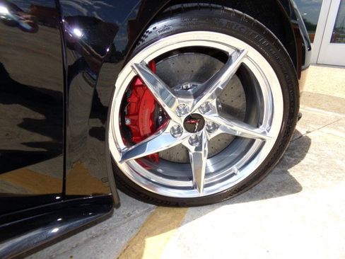 Used 2025 Chevrolet Corvette E-Ray AWD/4WD image 30