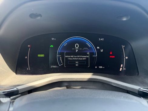 Certified 2025 Toyota Camry SE AWD/4WD image 14