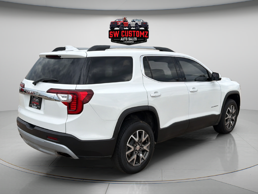 Used 2022 GMC Acadia SLE w/ Driver Convenience Package FWD image 7