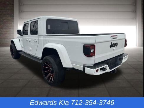 Used 2021 Jeep Gladiator Overland image 3