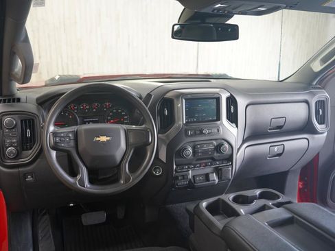 Used 2024 Chevrolet Silverado 2500 Custom w/ Custom Convenience Package AWD/4WD image 16