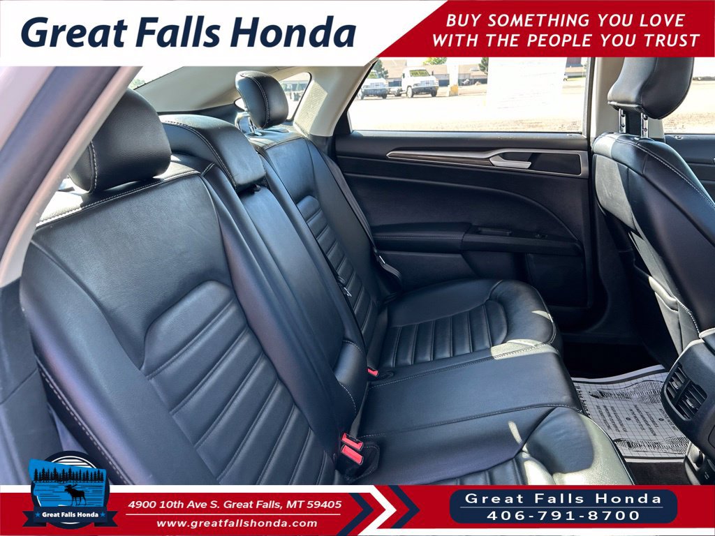 Used 2017 Ford Fusion Energi SE FWD image 28