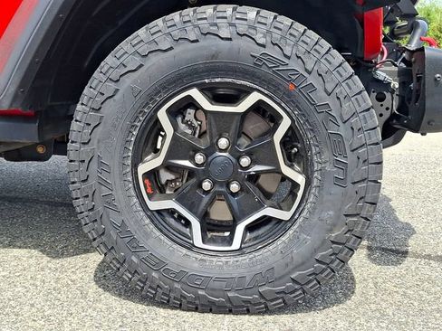 Used 2020 Jeep Gladiator Rubicon AWD/4WD image 11