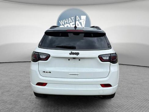 Used 2022 Jeep Compass High Altitude AWD/4WD image 5
