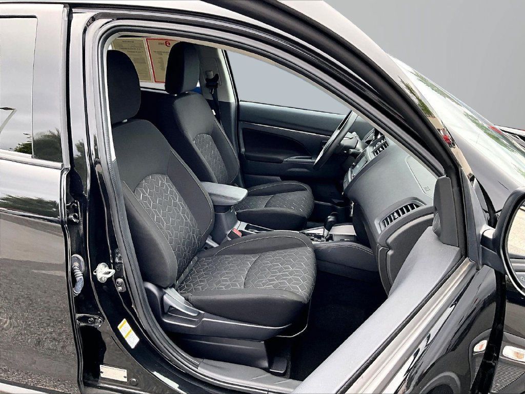 Used 2024 Mitsubishi Outlander Sport AWD image 7