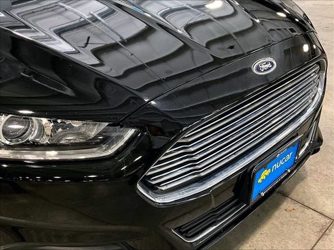 Used 2016 Ford Fusion S FWD image 32