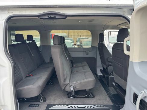 Used 2019 Ford Transit 150 XL image 30