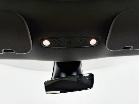 Used 2022 Tesla Model Y Performance AWD/4WD image 48