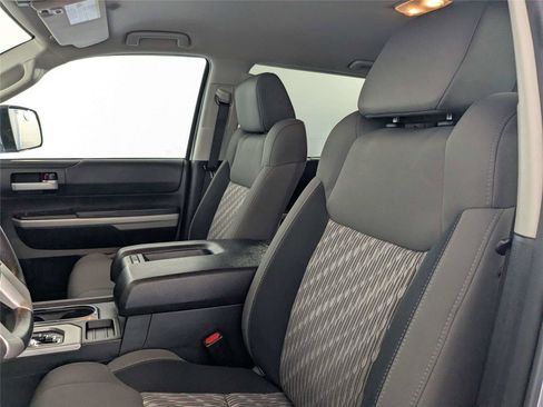 Used 2019 Toyota Tundra SR5 w/ SR5 Upgrade Package image 10