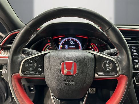 Used 2019 Honda Civic Type R image 22