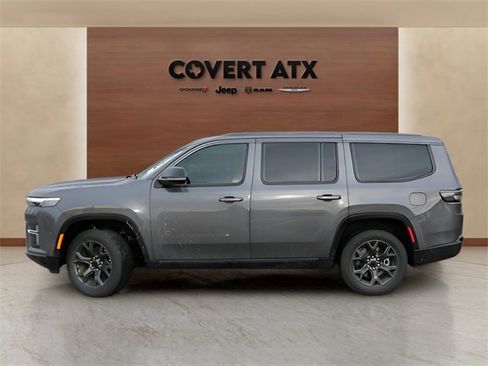 New 2026 Jeep Grand Wagoneer Limited image 2