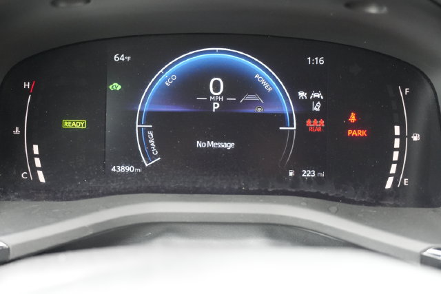 Used 2025 Toyota Camry SE FWD image 30