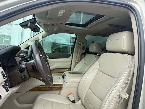 Used 2017 GMC Yukon Denali w/ Open Road Package RWD image 7