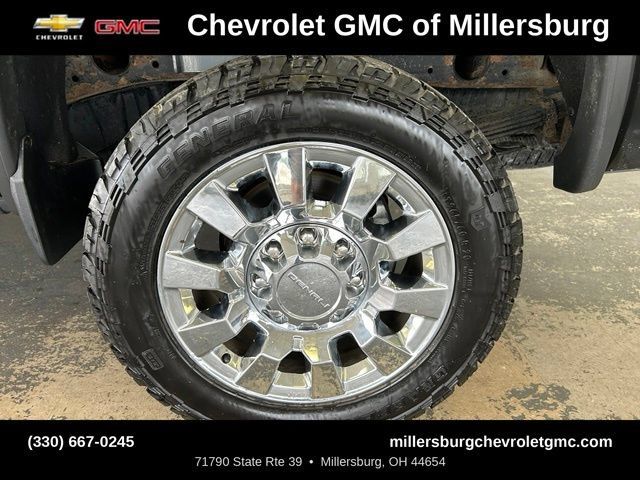Used 2015 GMC Sierra 2500 Denali w/ Snow Plow Prep Package AWD/4WD image 12