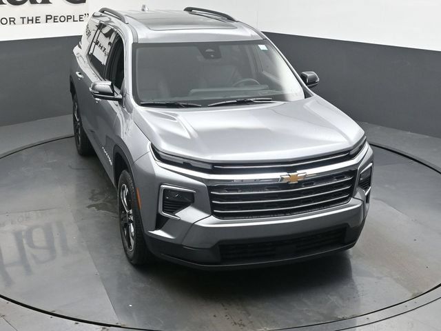 New 2027 Chevrolet Traverse LT w/ Sun and Wheel Package FWD image 26
