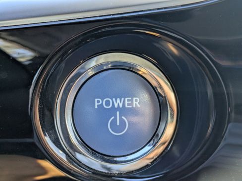 Used 2021 Toyota Prius Prime Limited image 30