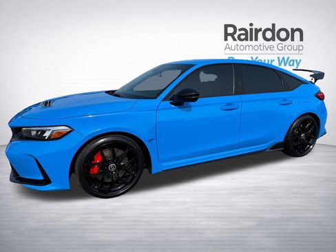 Used 2023 Honda Civic Type R image 3