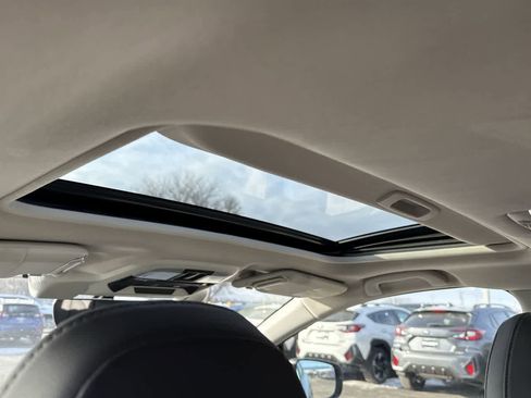 Certified 2021 Subaru Crosstrek 2.5i Sport w/ Moonroof Package image 17