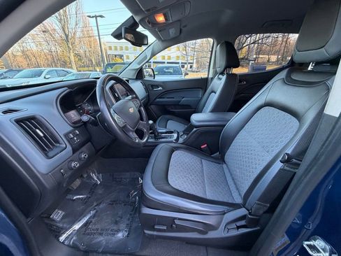 Used 2019 Chevrolet Colorado Z71 AWD/4WD image 13