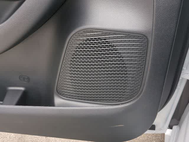 New 2026 Chrysler Pacifica Select FWD image 30