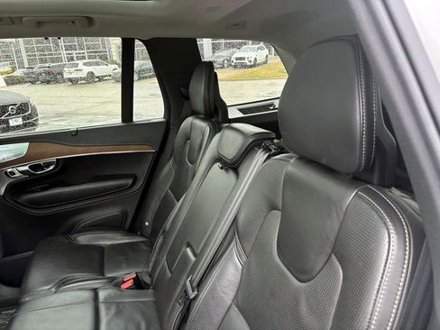 Used 2017 Volvo XC90 T6 Inscription w/ Vision Package image 26