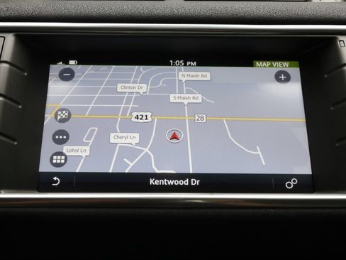 Used 2019 Land Rover Range Rover Evoque SE AWD/4WD image 40