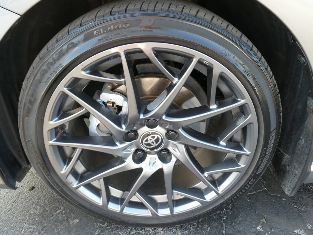 Used 2026 Toyota Camry SE w/ Multimedia Upgrade Package FWD image 11