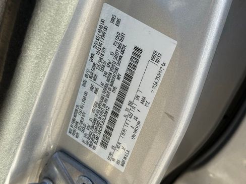 Used 2018 Lincoln MKC Select w/ Select Plus Package image 41