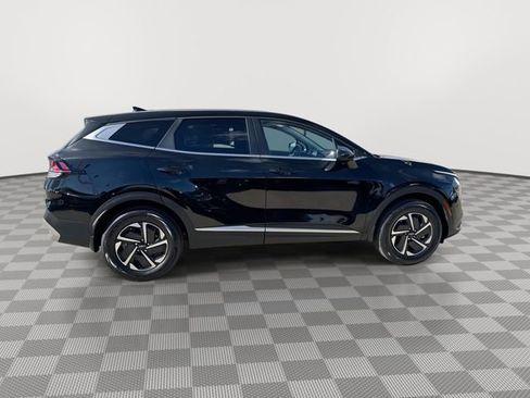Used 2025 Kia Sportage LX image 11