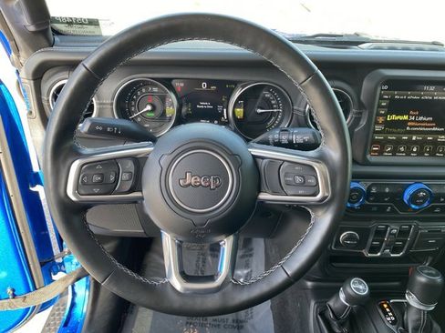 Used 2022 Jeep Wrangler Unlimited Sahara w/ Cold Weather Group image 41