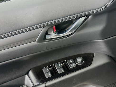 Used 2025 MAZDA CX-5 AWD 2.5 S w/ Preferred Package image 15