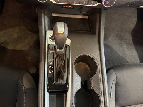 Used 2025 Nissan Altima 2.5 SV FWD image 35