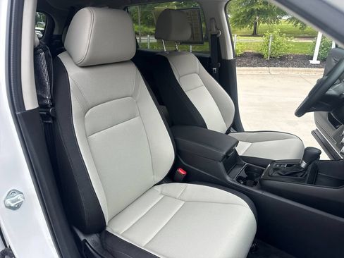 Certified 2025 Honda CR-V EX image 35