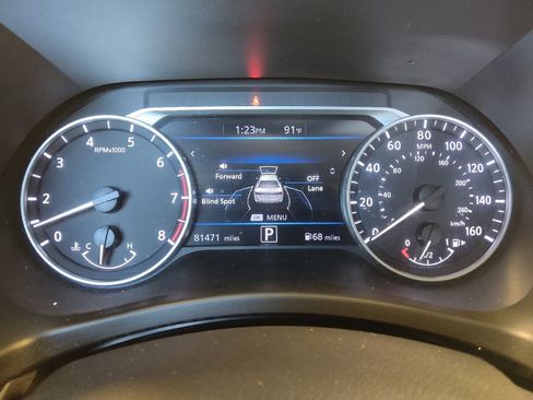 Used 2020 Nissan Sentra SV w/ Electronics Package FWD image 23