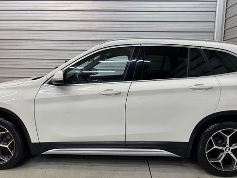 Used 2019 BMW X1 xDrive28i w/ Convenience Package AWD/4WD image 7