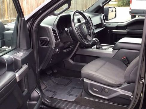 Used 2019 Ford F150 XLT w/ Equipment Group 302A Luxury image 14