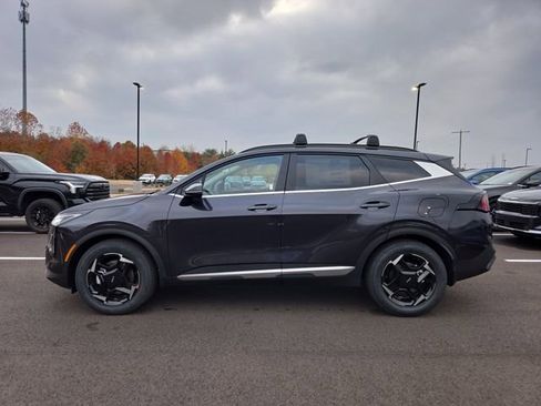 New 2026 Kia Sportage EX w/ EX Panorama Roof Package FWD image 2