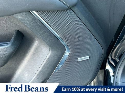 Used 2021 Chevrolet Suburban LT image 21