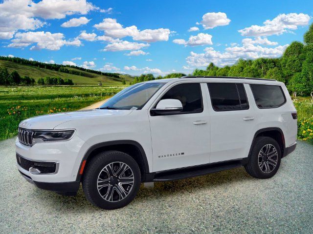 Certified 2022 Jeep Wagoneer Series III w/ Flexible Seating Group RWD image 2