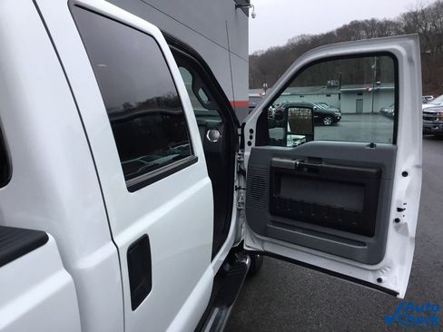 Used 2016 Ford F250 XLT image 42