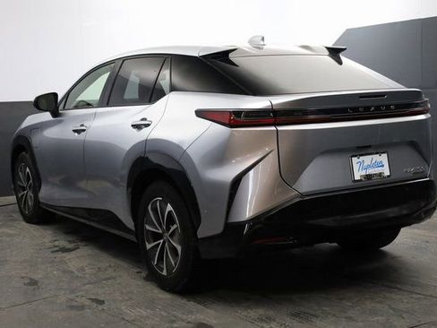 Used 2023 Lexus RZ 450e Premium w/ Technology Package image 6
