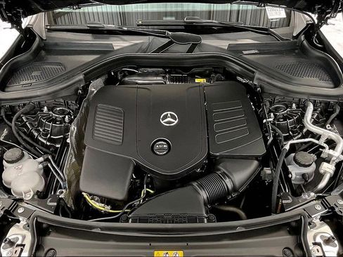 New 2026 Mercedes-Benz GLC 300 4MATIC image 16